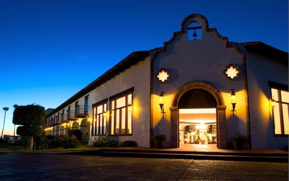 Hacienda Bajamar Hotel La Mision Bagian luar foto
