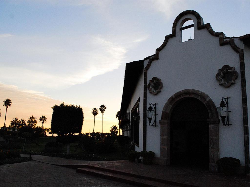 Hacienda Bajamar Hotel La Mision Bagian luar foto